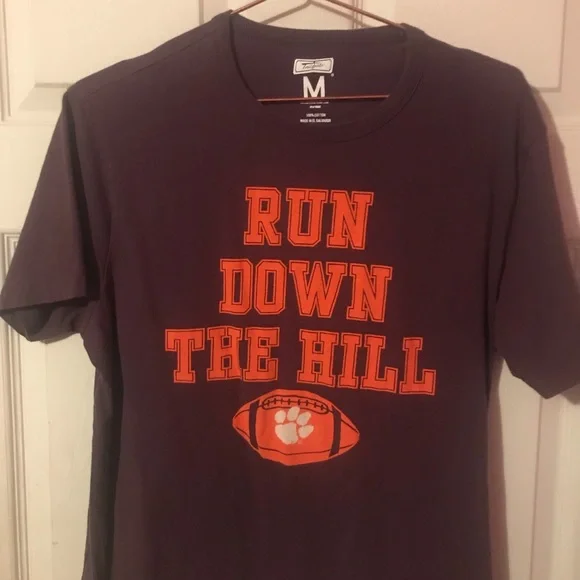 Clemson Tigers Football “Run Down The Hill” Purple T-Shirt Mens Medium M - Picture 5 of 13